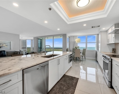 6585 Nicholas Boulevard - Photo Thumbnail 2