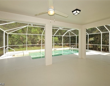 32 Heritage Way - Photo Thumbnail 4