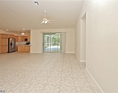 32 Heritage Way - Photo Thumbnail 13