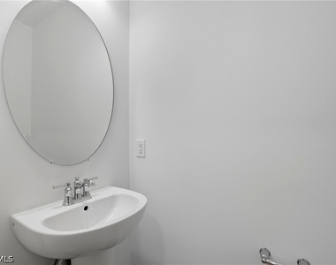 27881 Radiant Court - Photo Thumbnail 24