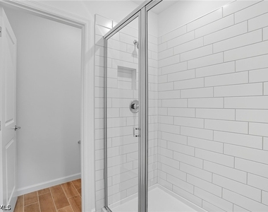 27881 Radiant Court - Photo Thumbnail 16