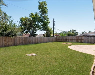 5607 Viking Drive - Photo Thumbnail 18