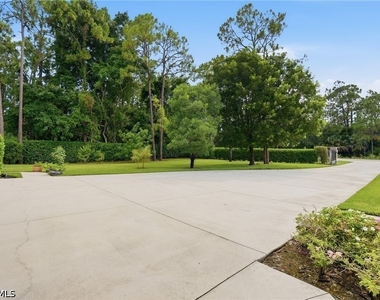 1311 Jaybird Way - Photo Thumbnail 2