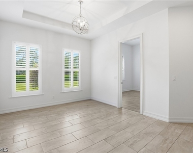 1311 Jaybird Way - Photo Thumbnail 8