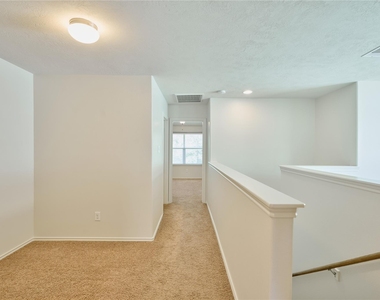 327 Bloomhill Place - Photo Thumbnail 20