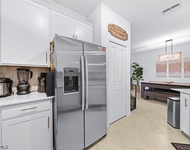 2356 Dragonfruit Way - Photo Thumbnail 11