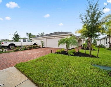 2356 Dragonfruit Way - Photo Thumbnail 2