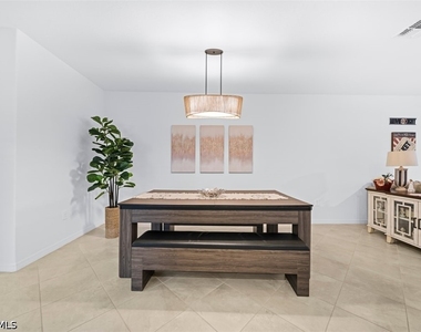 2356 Dragonfruit Way - Photo Thumbnail 7