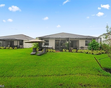 2356 Dragonfruit Way - Photo Thumbnail 36