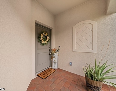 2356 Dragonfruit Way - Photo Thumbnail 4