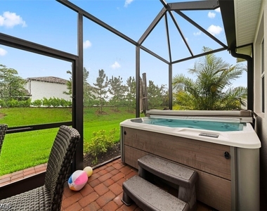 2356 Dragonfruit Way - Photo Thumbnail 33