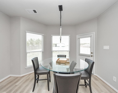 16735 Rockwall Street - Photo Thumbnail 11