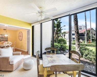 6515 Valen Way - Photo Thumbnail 12