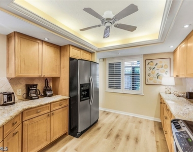 6515 Valen Way - Photo Thumbnail 3
