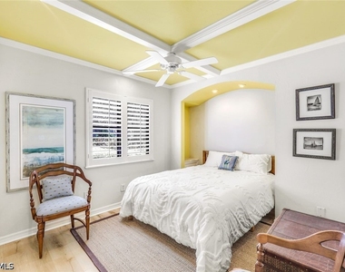 6515 Valen Way - Photo Thumbnail 9