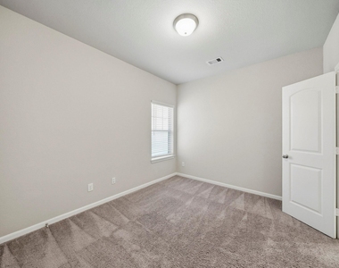 8734 Laurel Crest Drive - Photo Thumbnail 22