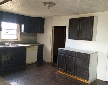 221 S Central Avenue - Photo Thumbnail 21