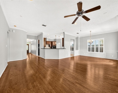 1470 Sherwood Park Circle - Photo Thumbnail 21