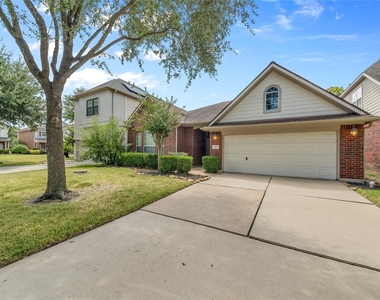 1470 Sherwood Park Circle - Photo Thumbnail 1