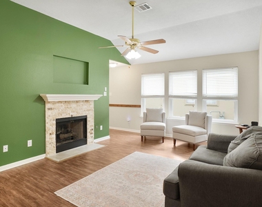 24826 Broad Pine Drive - Photo Thumbnail 4