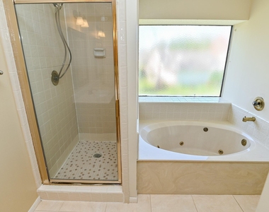 3410 Streamside Lane - Photo Thumbnail 38