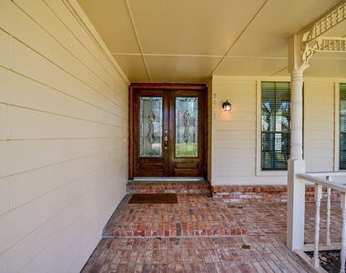 3410 Streamside Lane - Photo Thumbnail 6
