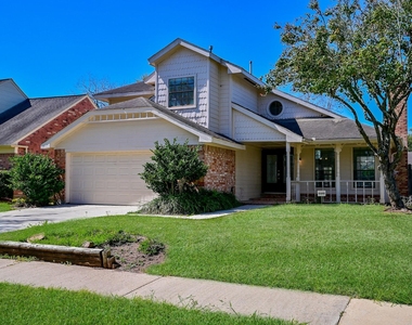 3410 Streamside Lane - Photo Thumbnail 2