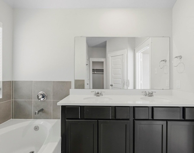 4696 Peony Green Drive - Photo Thumbnail 13