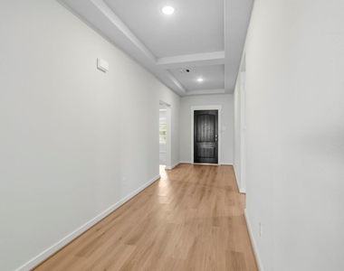 4696 Peony Green Drive - Photo Thumbnail 14