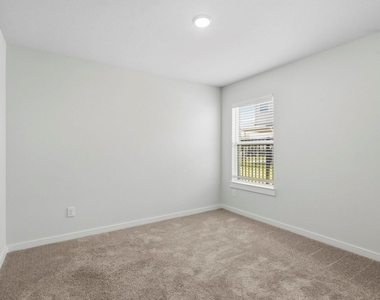 4696 Peony Green Drive - Photo Thumbnail 17