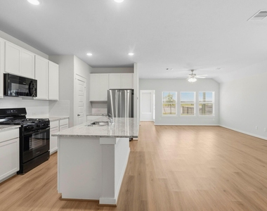4696 Peony Green Drive - Photo Thumbnail 3