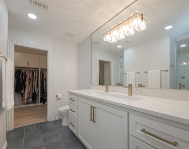 13907 Marble Creek Court - Photo Thumbnail 32