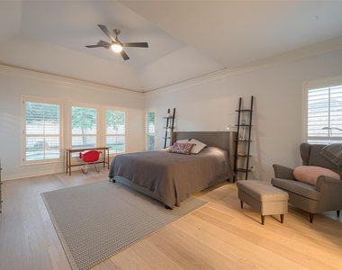 13907 Marble Creek Court - Photo Thumbnail 16
