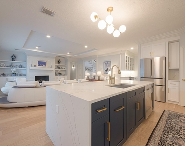 13907 Marble Creek Court - Photo Thumbnail 12