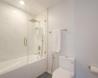 13907 Marble Creek Court - Photo Thumbnail 29