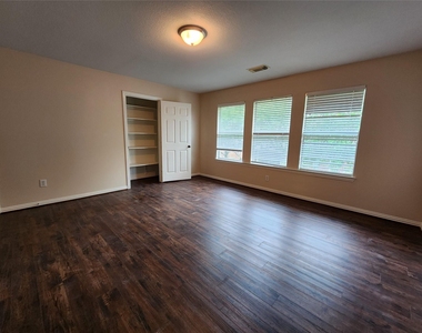 5307 Dandelion Meadow Lane - Photo Thumbnail 22