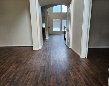 5307 Dandelion Meadow Lane - Photo Thumbnail 2