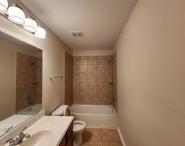 5307 Dandelion Meadow Lane - Photo Thumbnail 25