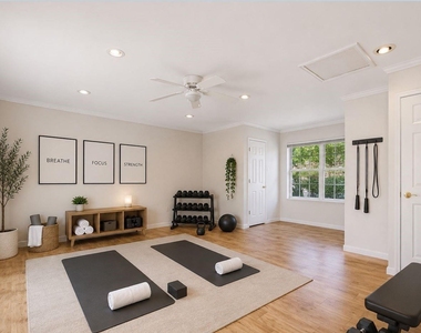 4601 Mimosa Drive - Photo Thumbnail 30