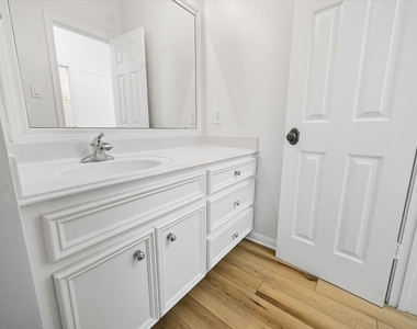4601 Mimosa Drive - Photo Thumbnail 18