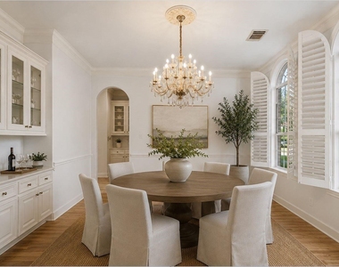 4601 Mimosa Drive - Photo Thumbnail 6
