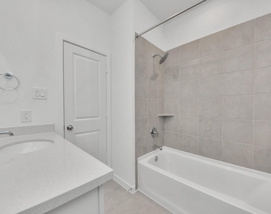 9223 Willowbank Gap Lane - Photo Thumbnail 9