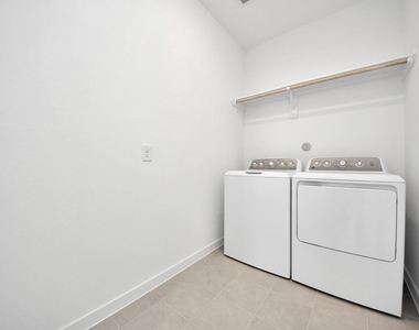 9223 Willowbank Gap Lane - Photo Thumbnail 24
