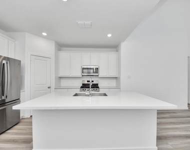 9223 Willowbank Gap Lane - Photo Thumbnail 12