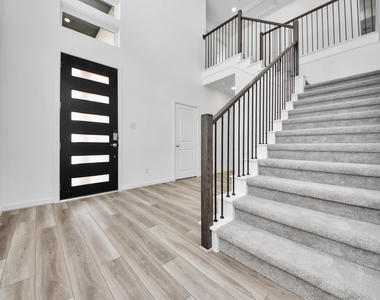 9223 Willowbank Gap Lane - Photo Thumbnail 30