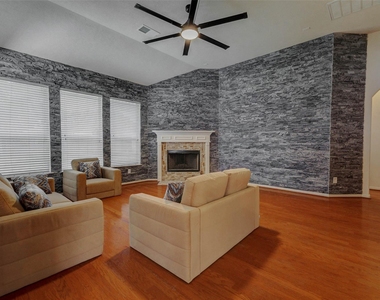 26603 Summerbend Hollow Lane - Photo Thumbnail 20