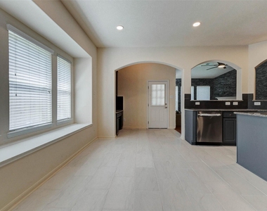 26603 Summerbend Hollow Lane - Photo Thumbnail 18