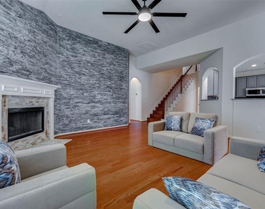 26603 Summerbend Hollow Lane - Photo Thumbnail 22