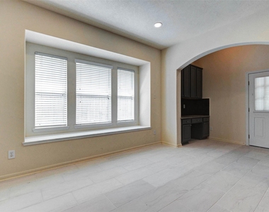 26603 Summerbend Hollow Lane - Photo Thumbnail 17