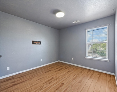 15822 Kings Cypress Lane - Photo Thumbnail 18
